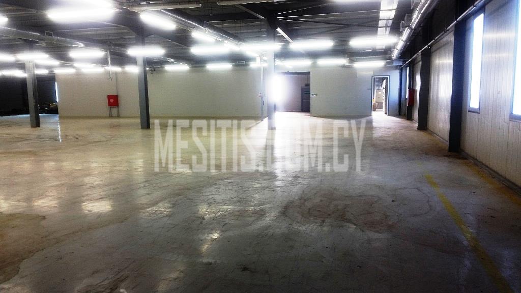 Huge Luxury Factory / Warehouse Of 4500 Sq.M. And 900 Sq.M. Offices For Sale Or For Rent #3749-15