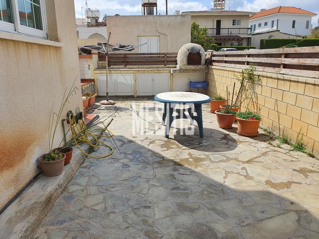 3 Bedroom House For Sale In Aglantzia, Nicosia - Plus 2 Bedroom In The Attic #12571-31
