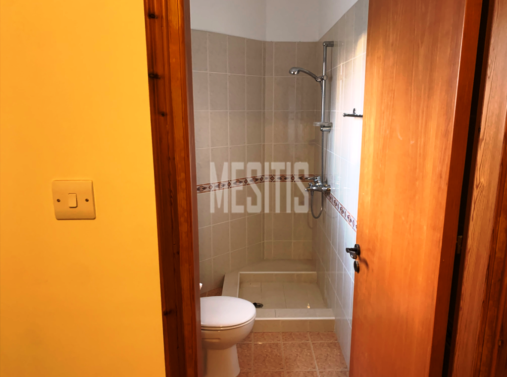 detached-4-bedroom-plus-attic-house-in-lakatamia-nicosia-21338
