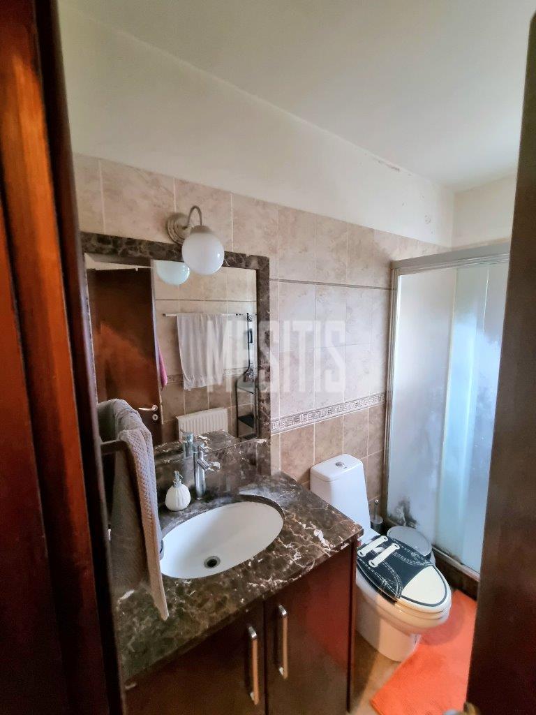 Modern 1 bedroom Apartment for sale in Latsia.
In a cul-de-sac, furnished and electrical appliances. With 2 covered parking spaces. #39156-6