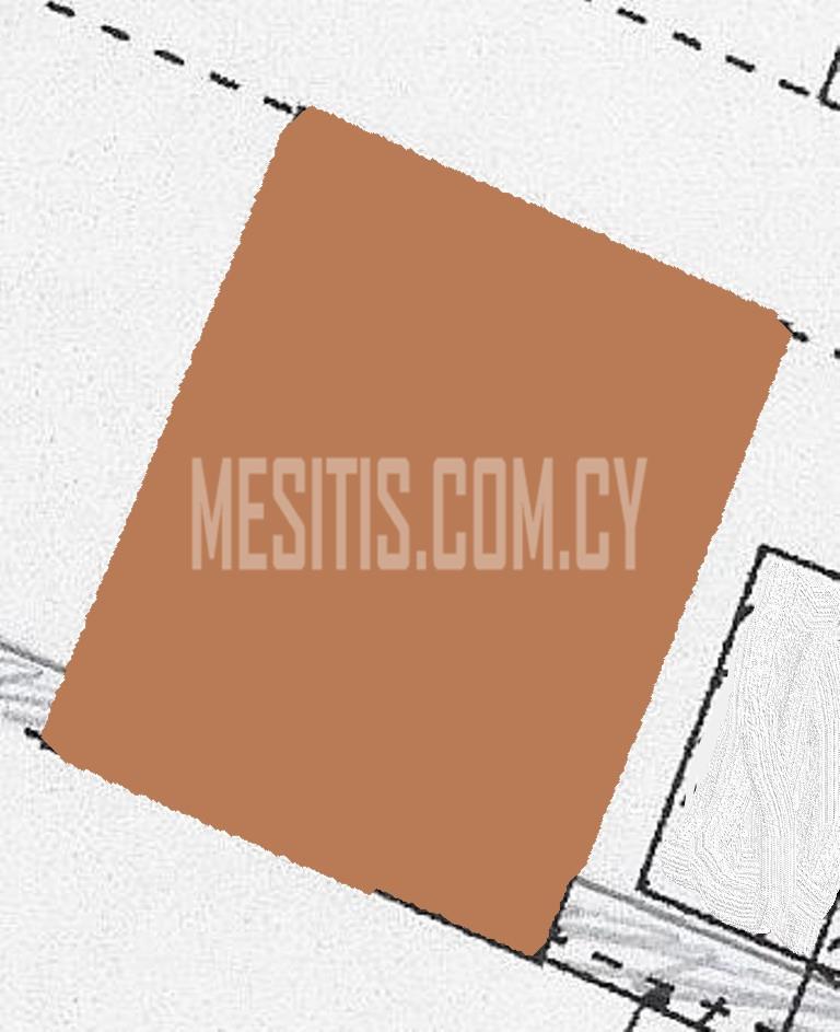 Commercial Plot Of 576 Sq.M. For Sale In Athalassas Avenue In A Very Good Spot #1977-0