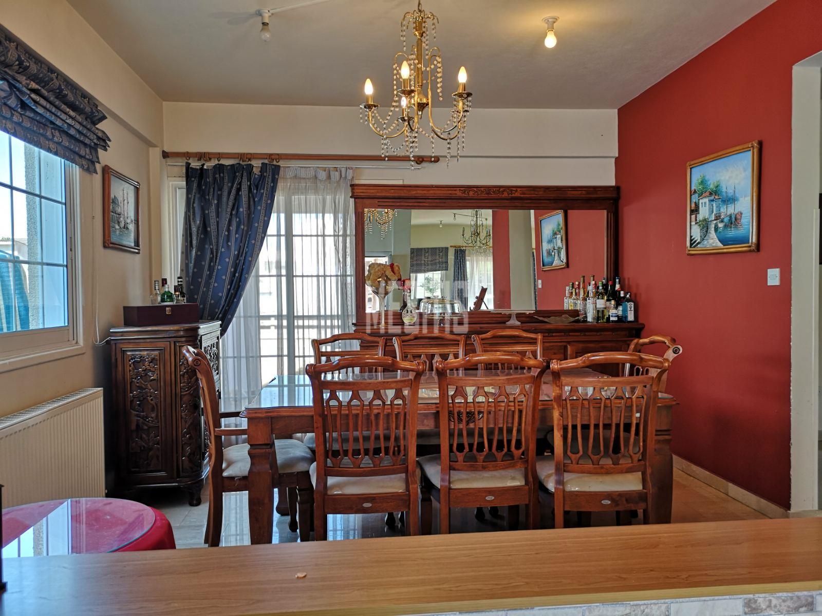 3 Bedroom House For Sale In Aglantzia, Nicosia - Plus 2 Bedroom In The Attic #12571-0