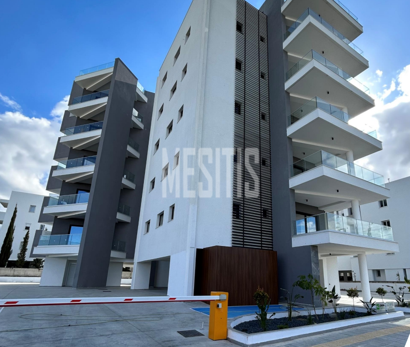 Ready To Move In 2 Bedroom Apartment For Sale In Latsia, Nicosia #25530-0