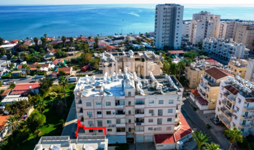 3 Bedroom Apartment For Sale In Larnaka #22115-0